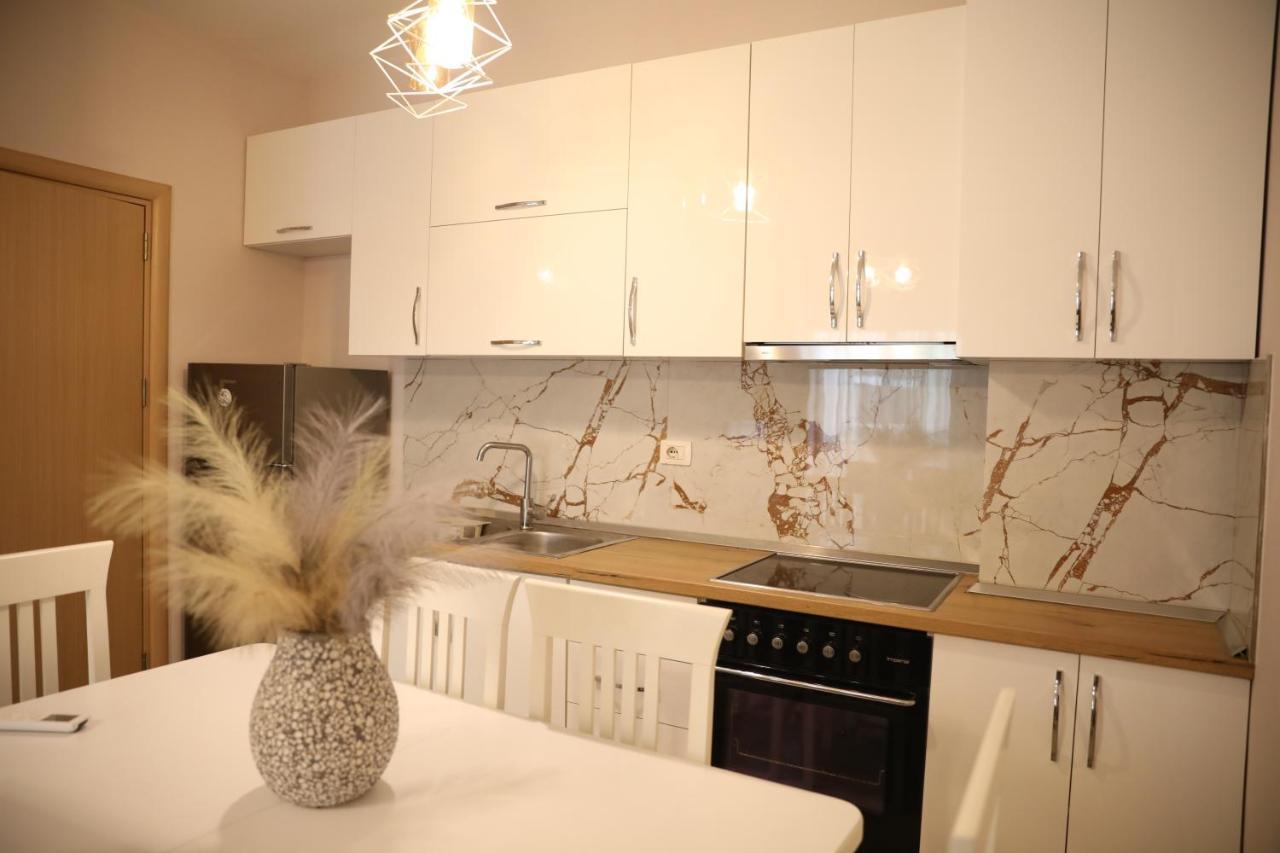 Apartment Amar Shkoder Luaran gambar